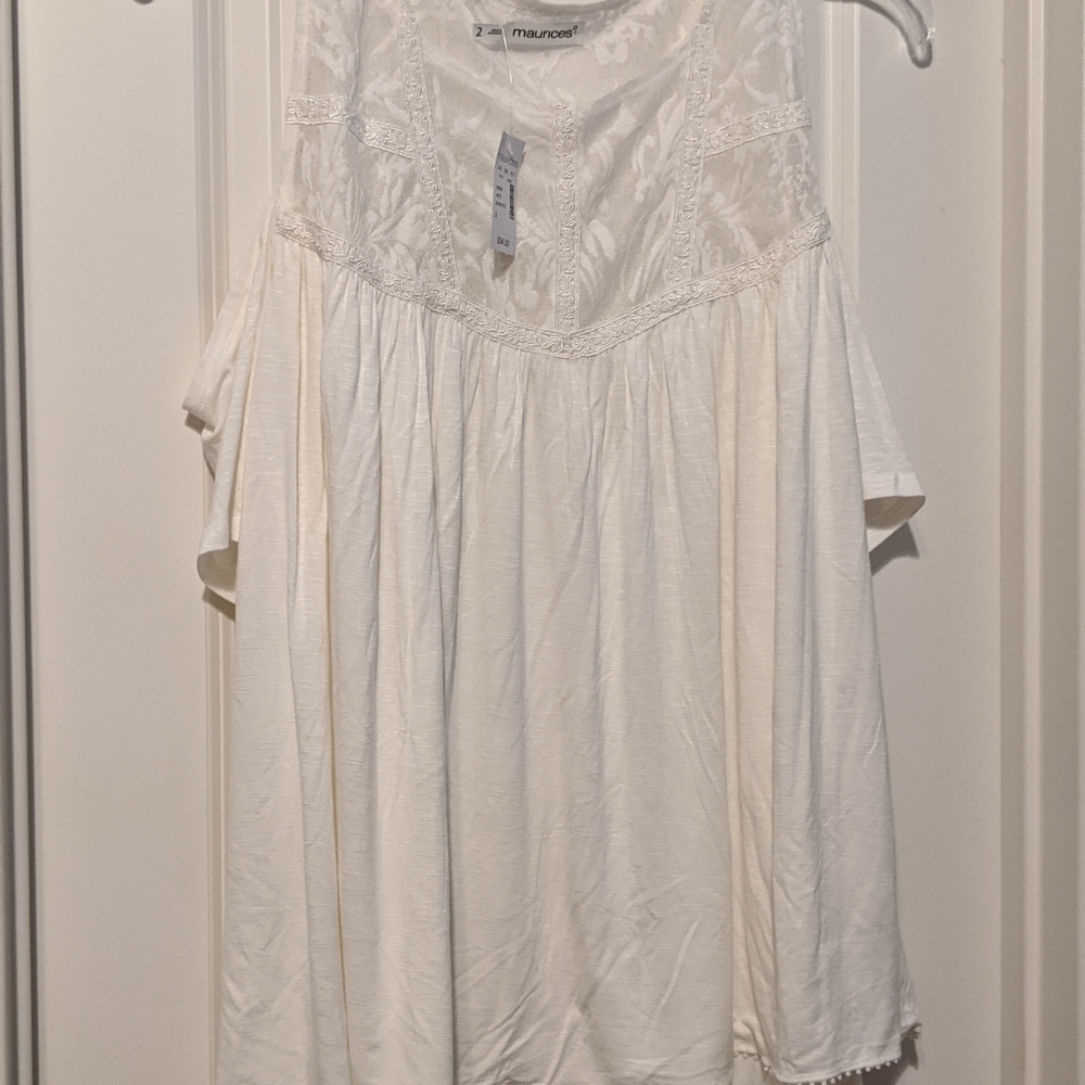 Maurice's Ivory Cold Shoulder Top size 2x